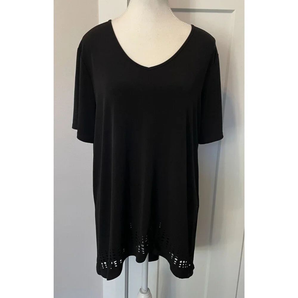 CHICOS Womens TOP Short Sleeve BLACK Cut-out Hem Hi-Lo Size 2 (L/12)